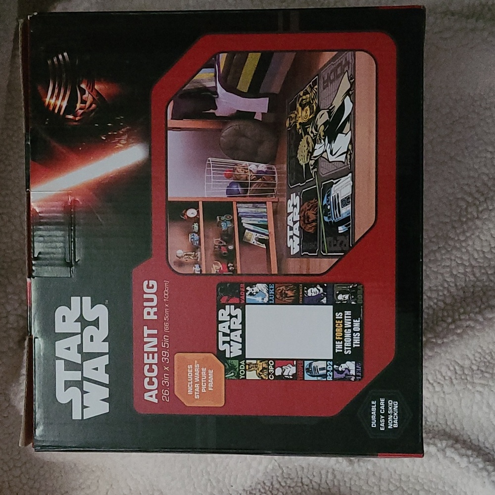 Star Wars Disney accent rug with picture frame New in box 26.3 by 39.5